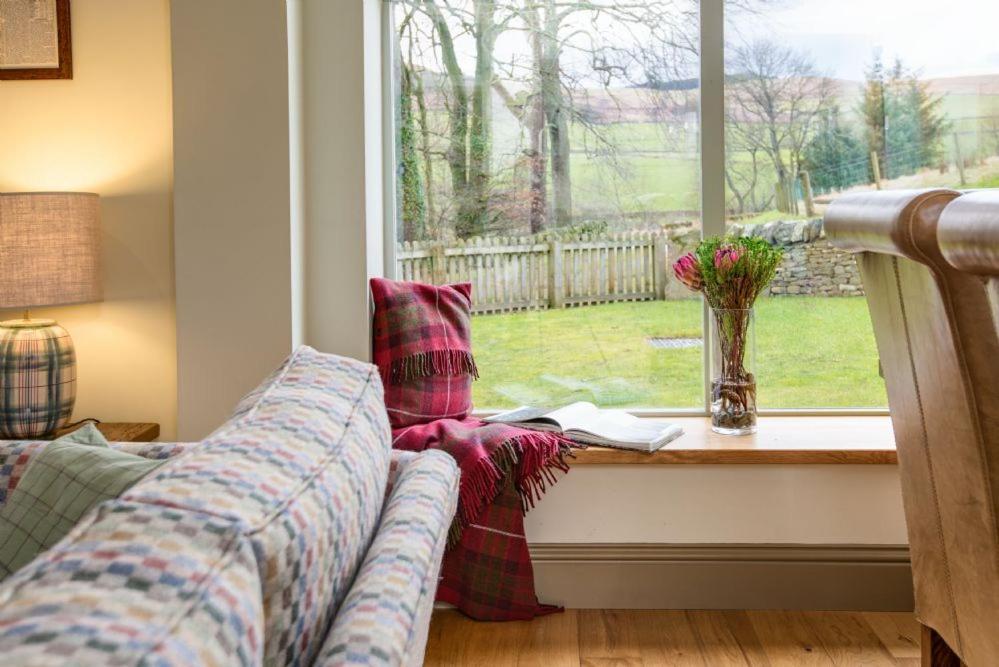 Villa Dignity Galashiels Esterno foto